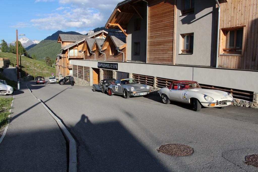 Anova Hotel & Spa Montgenèvre Exterior foto